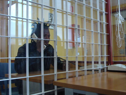 Las personas encerradas en un CIE se hallan en un limbo legal y frecuentemente son sometidas a todo tipo de abusos