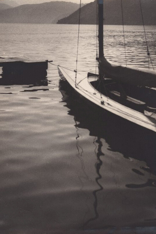 Aurel Abramovici, untitled (sailboats in a harbour), 1930s. Courtesy of the Art Gallery of New South Wales