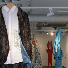 Lesley Dill. Courtesy of Nohra Haime Gallery