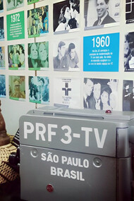 Descubra o Museu da TV Brasileira em São Paulo, um tesouro para os entusiastas da comunicação. Com um acervo de mais de 100 mil itens, o museu narra a história da televisão no país, homenageando pioneiros e profissionais do setor. Foto/Reprodução São Paulo City