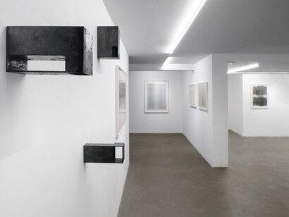 Joachim Bandau, Lignes de fuite, vue d’exposition. Avec l’aimable autorisation de la Galerie Maubert