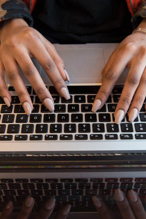 Incentivar a formação de mulheres nas áreas de tecnologia