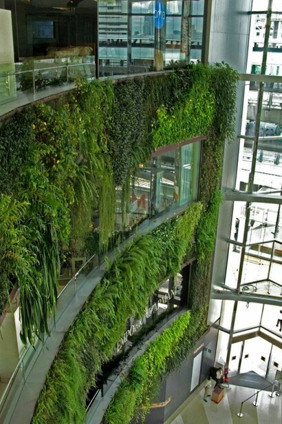 Siam Paragon Shopping Mall in Bangkok, Patrick Blanc. Foto di Pascal Héni  

