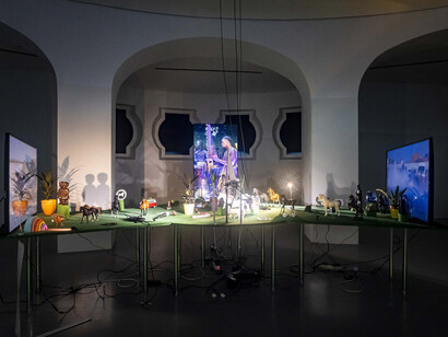 Cauleen Smith, The volcano manifesto, ausstellungsansicht. Mit freundlicher genehmigung der Kestner Gesellschaft