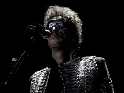 Gustavo Cerati durante un concerto