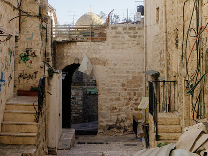An inner passageway close up of Old Jerusalem's Muslim quarter