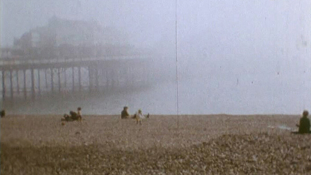 Deimantas Narkevičius, The Role of a Lifetime, 16 mm film transferred onto DVD, colour and black & white, sound: English spoken, 16 minutes, 2003 ©  the artist, Courtesy Maureen Paley, London