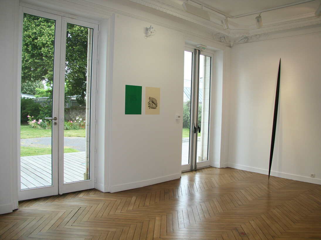 View of the exhibition "Le laboratoire de Monsieur Deshimaru" in Melanie Rio gallery in Nantes, C. melanie Rio gallery