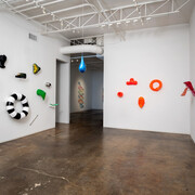 Cris Worley, Fragments, exhibition view. Courtesy of Cris Worley Fine Arts Gallery