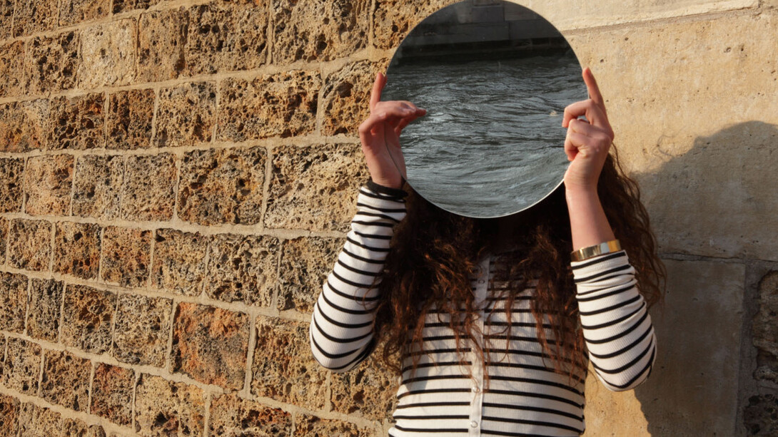 Halida Boughriet, Reflexion(s) #4, 2016. Courtesy of Officine dell' Immagine