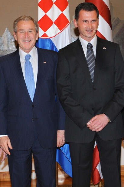 Mr. Dragan Primorac, during his mandat on the position as Minister of Science, Education and Sport of the Republic of Croatia with George W. Bush, former President of the United States of America