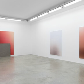 (GEP_Vermeersch1), Vue de l’exposition Pieter Vermeersch à la Galerie Perrotin, Paris, 7 janvier – 18 février 2017 / View of the exhibition Pieter Vermeersch at Galerie Perrotin, Paris, January 7 – February 18, 2017. Photo : Claire Dorn. Courtesy of the Artist & Galerie Perrotin