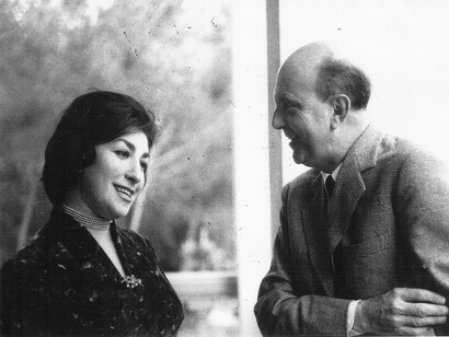 Il re Umberto II di Savoia e Jole De Maria nel 1960 durante la tournée in Portogallo dell’artista