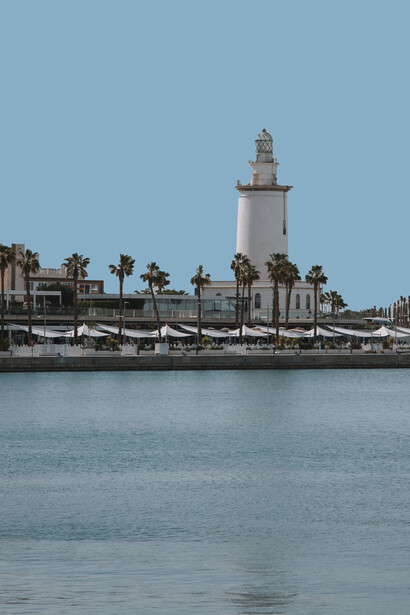 La Farola, no porto de Málaga, Espanha