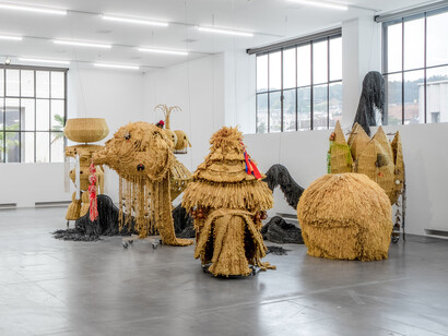 Haegue Yang, Leap year, ausstellungsansicht. Mit freundlicher genehmigung des Migros Museums