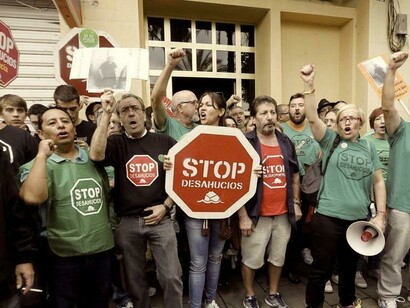 La Constitución establece el derecho a una vivienda digna