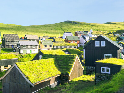 Sierra con casa de campo en Mykines, Islas Faroe