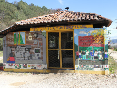 Il generatore di energia elettrica del CIDECI, photo by Udi