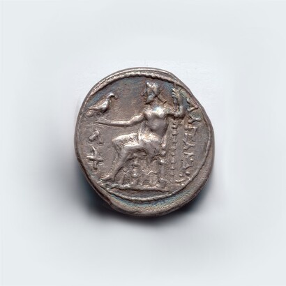 Grecia, periodo di Alessandro, IV secolo a.C. Tetradracma - Zeus Aetophoros in trono, con il bastone (rovescio). Cleveland Museum of Art, Cleveland, USA