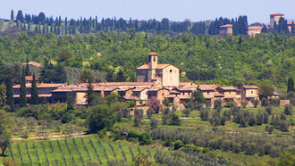Panorama dell'ex Monastero, Chiesa e Certosa di San Pietro a Pontignano, territorio di Castelnuovo Berardenga, (Siena), Toscana, Italia
