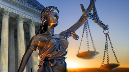 La nostra società non è mai riuscita ad elevare un argine alla corruzione