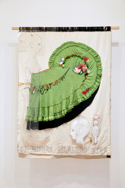 Cathy Alvarez, Reme Remedios, la falda verde, 2013-2021. Courtesy of La Châtaigneraie