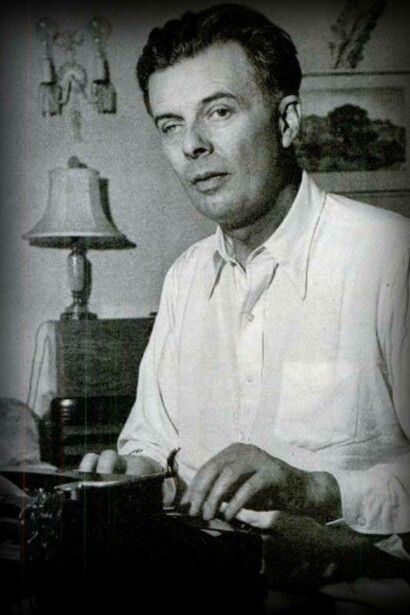Aldous Huxley è stato uno scrittore e filosofo britannico celebre per il romanzo "Brave New World", una visione distopica sul futuro della società, e per il suo interesse per la spiritualità e gli stati di coscienza, esplorati in opere come "The Doors of Perception"