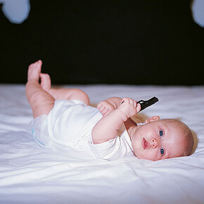 Nathalie Van Doxell, O Ring V #02-07, 2009-2015, Tirage archive inkjet pigmentaire /Archival inkjet pigmentary print, 85 x 85 cm (encadré/framed : 120 x 120 x 6 cm) Edition de/of 3 
