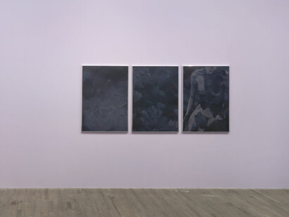 Gökhun Baltacı, A moonless plateau, exhibition view. Courtesy of kaufmann repetto