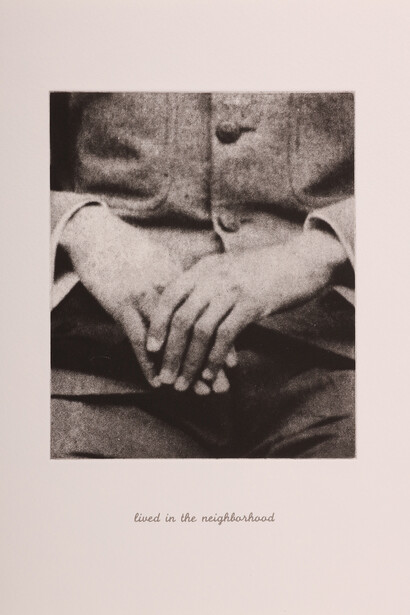 Lorna Simpson, Images from Details (detail), 1996.
Portfolio of 21 photogravures, 10x8 in. (25.4x20.3 cm). Ruth and Elmer Wellin Museum of Art at Hamilton College. Purchase, William G. Roehrick ’34 Art Acquisition and Preservation Fund. © Lorna Simpson