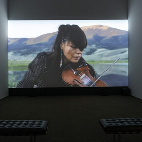 Laura Ortman, Wood that sings, exhibition view. Courtesy of The Baltimore Museum of Art