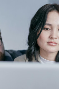 Avoid the damage of exposing your personal information online by understanding how phishing websites work and how to act when the problem appears
