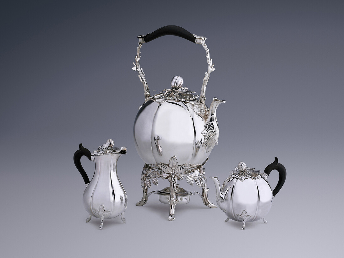 Gerrit Brandt, A four-piece Melon shaped Tea Service. Exhibitor: A. Aardewerk Antiquair Juwelier b.v.