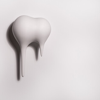 Jorge Palacios, Emerging Particle, 2023.
Edition 20,
Krion,
13.4 x 8.5 x 5.9 in (34.1 x 21.7 x 15 cm). Courtesy of the artist and Seizan Gallery New York