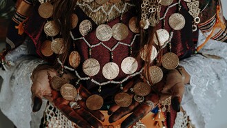 Donna Amazigh, dettaglio tunica, Tunisia