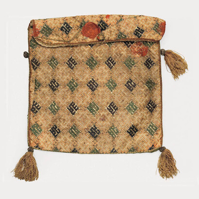 Borsa per reliquie, Renania, XIV secolo, Tela ricamata in seta e oro, Colonia, Museum Schnütgen