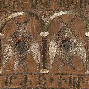 Kalfayan Collection, Gold-embroidered silk priest collar (detail),1566, Photographer Thanos Kartsoglou
