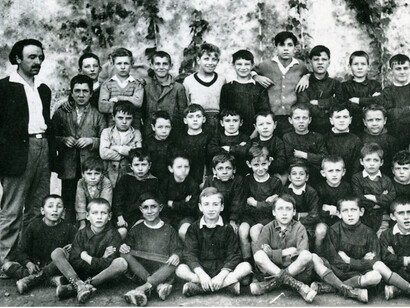  Célestin Freinet e gli alunni di una sua classe