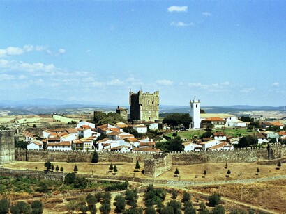 Bragança, em Portugal. A atual escassez de empregos, a perda de população jovem para os grandes centros urbanos e a falta de transportes públicos são alguns dos grandes problemas do interior, apesar da qualidade de vida existente