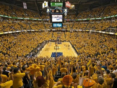 Además de evento deportivo, la NBA es un espectáculo de dimensiones planetarias: en la imagen, estadio de los Pacers