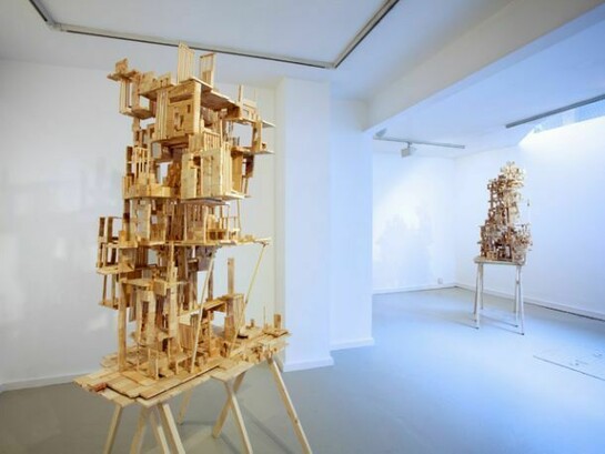 Neil Dixon, installation view (2013) photo © Philip Sayer, courtesy of Marsden Woo Gallery