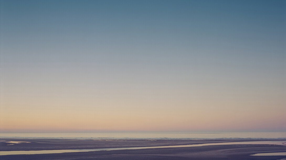 Harry Cory Wright, Deep Space North, 2015, C print, 33 x 39 in / 83 x 100 cm, edition of 7, 58 x 71in / 148 x 180 cm, edition of 3, courtesy of Eleven, London 

