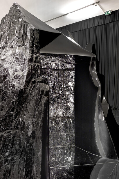 Lee Bul, Bunker (M.Bakhtin), 2007-2012, Installation view, Lee Bul Exhibition, Mudam Luxembourg (2013-14), Mixed media, Photo: © Remi Villaggi, Courtesy Studio Lee Bul, Seoul and Ikon