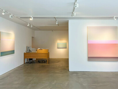 Susan English, Still light, exhibition view. Courtesy of Kathryn Markel Fine Arts 