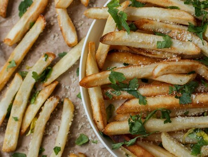 Por falar em saúde, você está bem? — inquiriu o atleta Jurandir. "Estou ótimo! — respondeu o amigo"