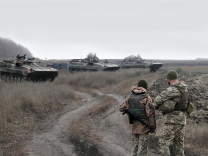 I buchi rappresentano punti deboli individuali del sistema di difesa che in ogni fetta variano nella loro dimensione e posizione