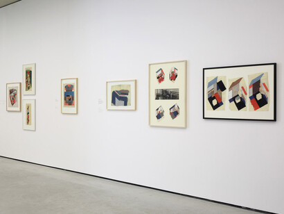 Up/Rooted, Exhibition view. Courtesy of Museum der Moderne
