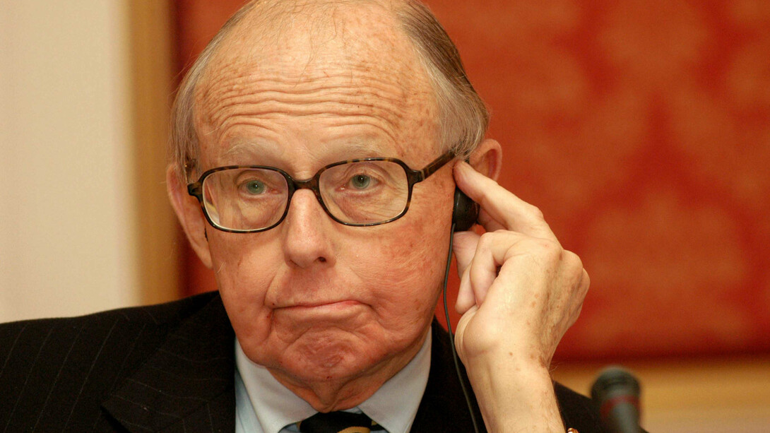 Samuel Phillips Huntington (1927-2008)