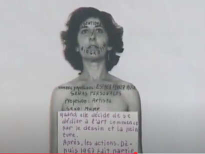 Su obra pasa a la historia como una reflexión sobre la construcción de la identidad femenina y la autoaceptación en un mundo que constantemente la mujer se expone al escrutinio y logro de la perfección