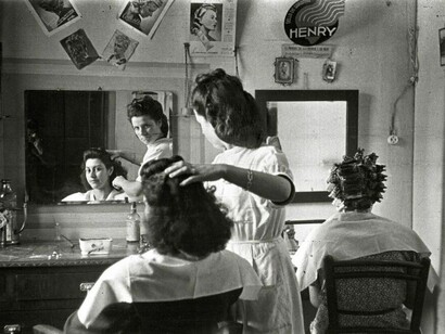 La vida por delante, La infancia en la calle, 1941-1951, Fotografías de Valentín Vega. Courtesy of MNA